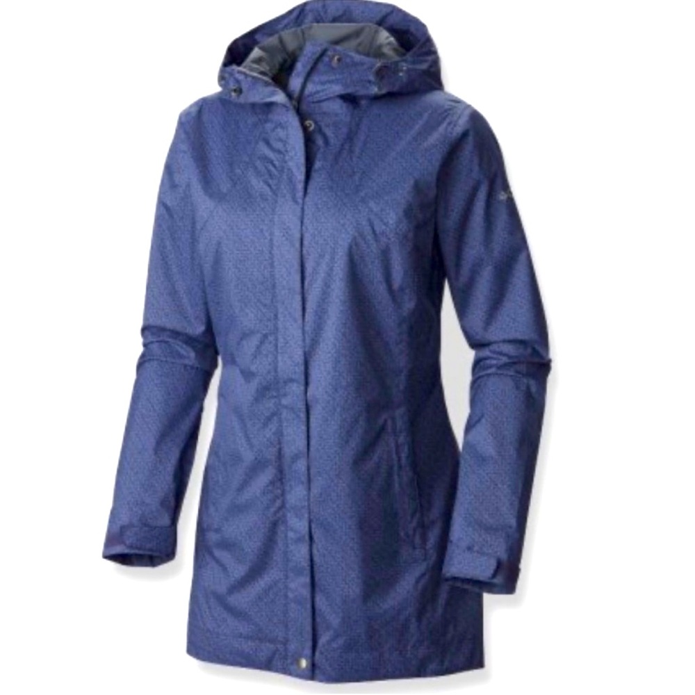 ✨ISO✨ Columbia Splash a Little Rain jacket in size L